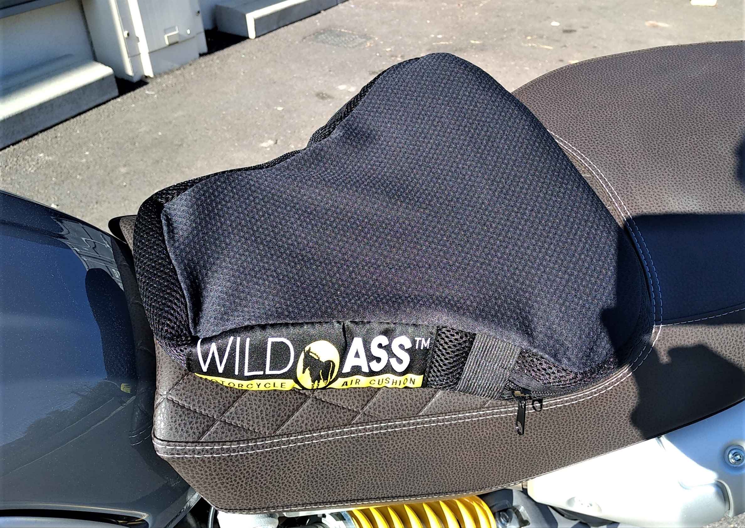 Coussin de selle moto Wild Ass Sport Airgel - Haloa EMotion 
