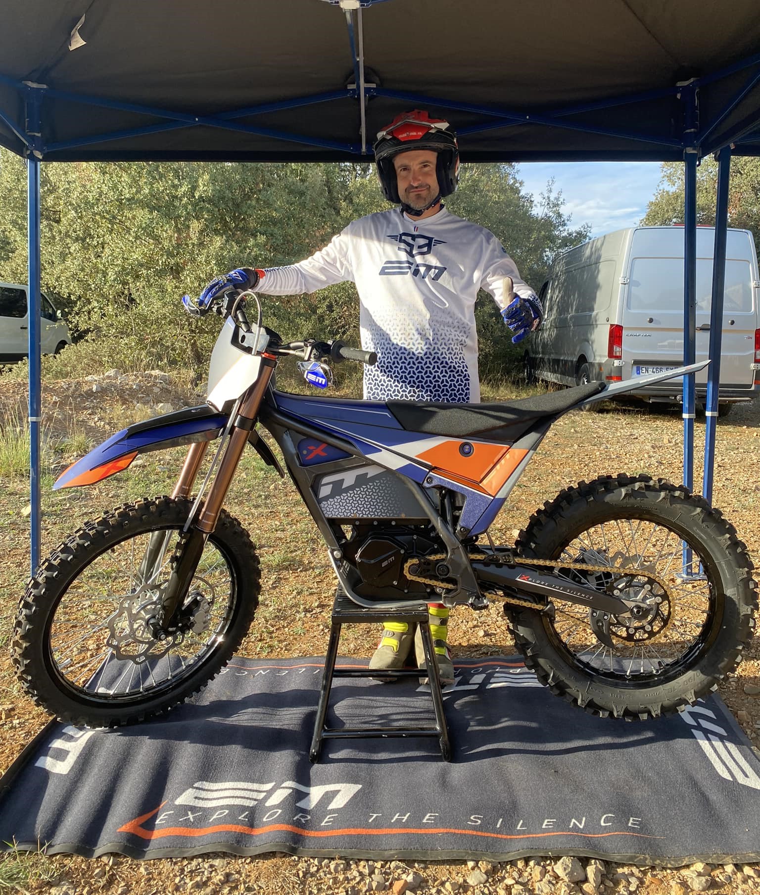 Essai De La Future Escape X Haloa EMotion Essai De La Future Escape X Haloa EMotion