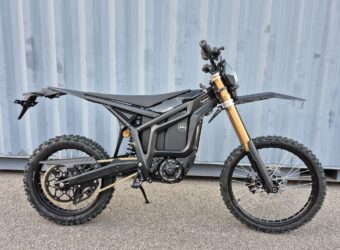 Talaria Komodo noire homologuée