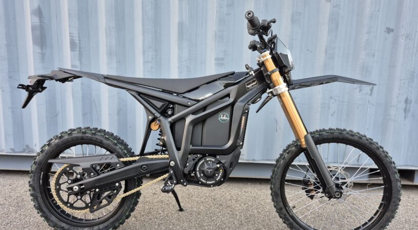 Talaria Komodo noire homologuée