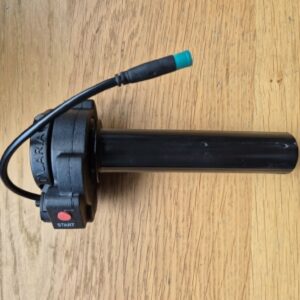 Poignée accélérateur pour la gamme Talaria Sting TL4000, TL5500 et TL2500 XXX.